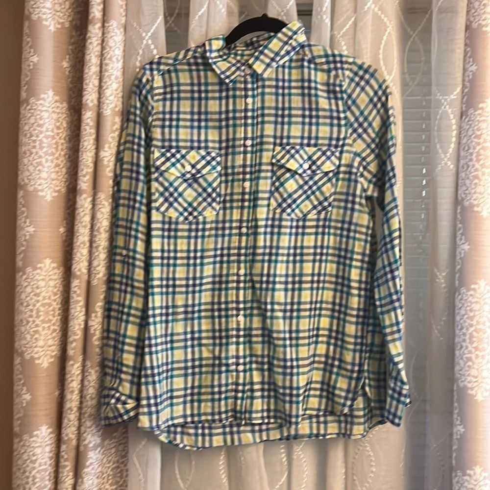 Sonoma 100% cotton roll tab Long Sleeve top size medium
